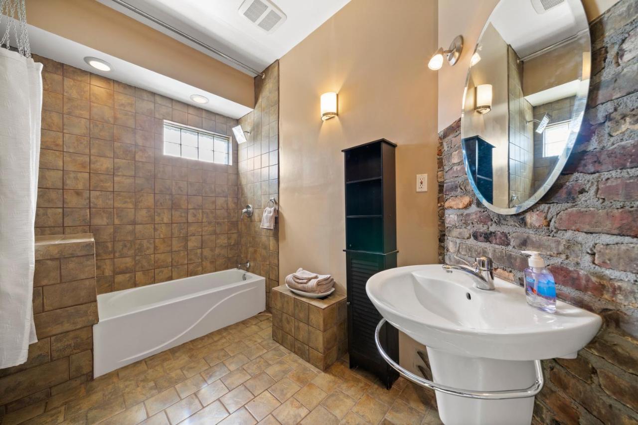 Be A Travelerz L Downtown Atl L Groups L Events Holiday home Atlanta
